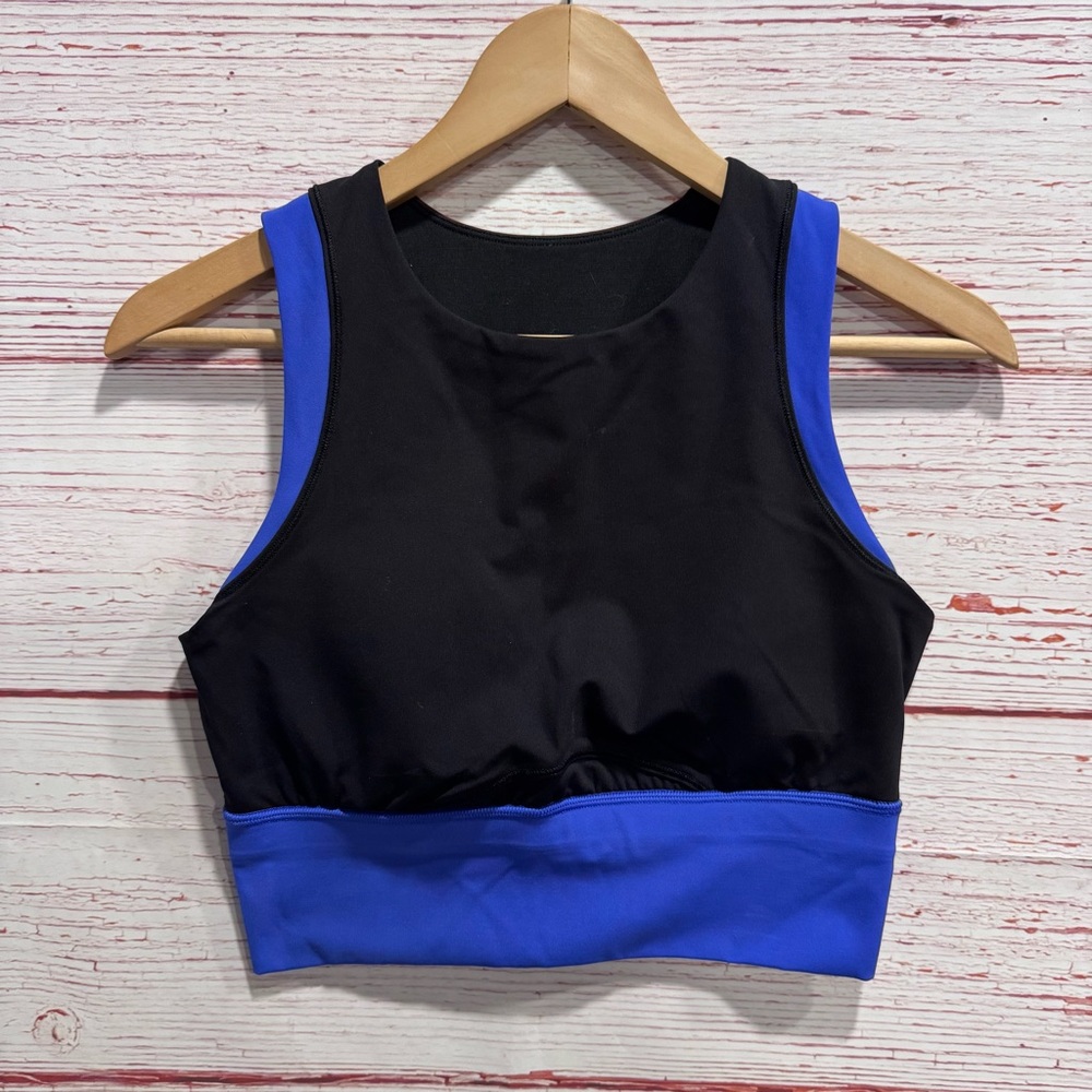 Lululemon Kick Serve Sweat Bra in Black/Blazer Blue/White Sz 8